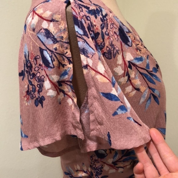 Lulu’s Fiorire Rose Floral Print Wrap Maxi Dress Size Small Mauve Pink - Picture 3 of 10